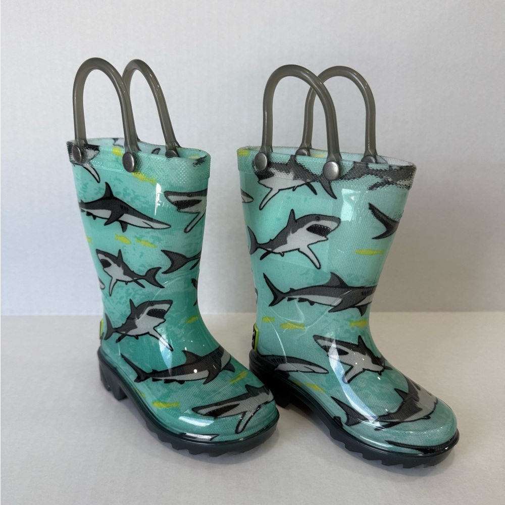 Toddler Rain Boots size 5 shark